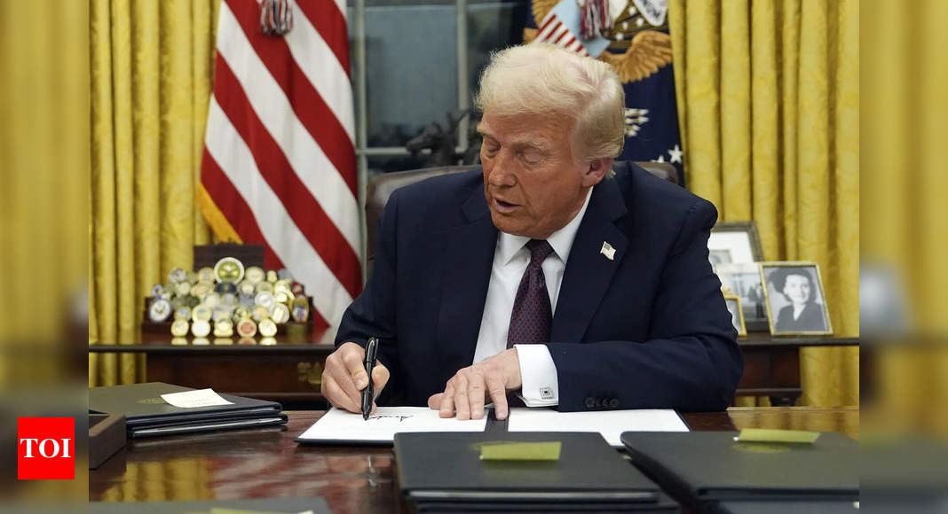 Trump puts an end to remote work: 2.3 million federal workers ordered back to office Trump puts an end to remote work: 2.3 million federal workers ordered back to office